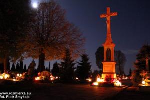 Cmentarz parafialny w Rozmierzy