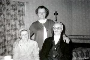 SM Ditwina (1912 - 2007) - na zdjęciu z prawej 